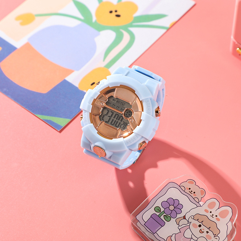 Nuevo reloj electrónico de colores dulces para mujer, multifuncional, luminoso, moderno, elegante, reloj electrónico para estudiantes, venta al por mayor del fabricante para hombres