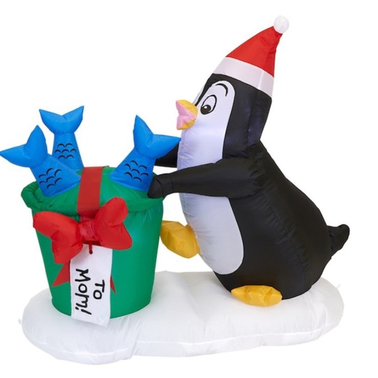 库存圣诞企鹅坐北极熊充气气模户外发光防水现货圣诞节企鹅气模