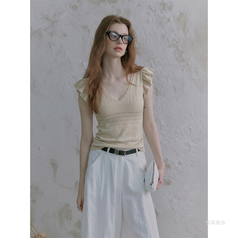 French-Style Elegant Oatmeal Lace V-Neck Knit Top for Women, Summer Gentle Niche Slim-Fit Hollow-Out Flutter Sleeve Blouse