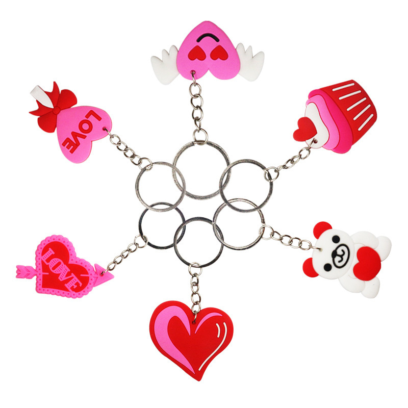 2022 cross-border Amazon new PVC cartoon Valentine's Day keychain holiday party decoration gift wholesale 2022 cross-border Amazon new PVC cartoon Valentine's Day keychain holiday party decoration gift wholesale