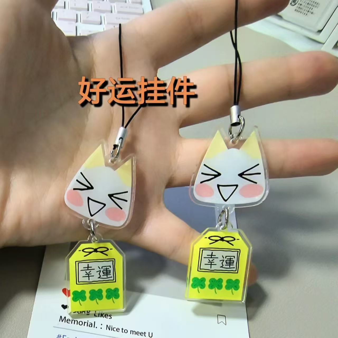 Ancient Cute Cartoon Dora Cat Pintado a mano Lucky Yushou Acrílico Cadena colgante Libro de tarjetas Cadena de teléfono móvil Decoración colgante