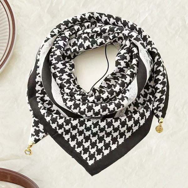 70 Velvet-Black Houndstooth