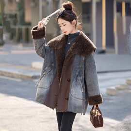 毛绒大翻领牛仔派克羽绒服女2025冬新款时髦洋气宽松休闲保暖外套