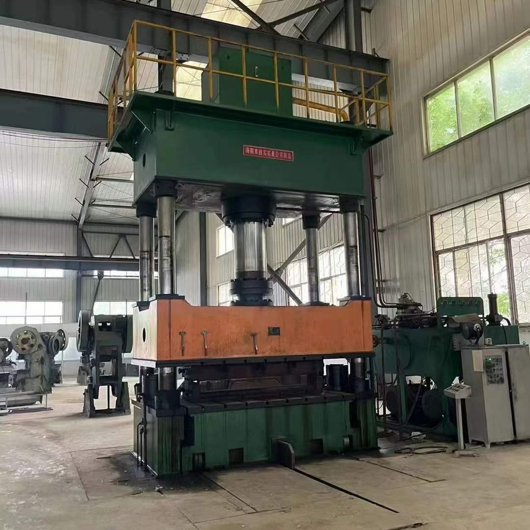 出售二手海阳Y32-6300四柱液压机工作台长度2.5米