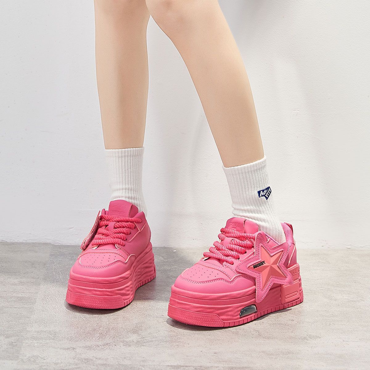 1730272555485-1811453443