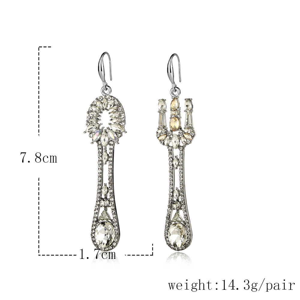 Vente En Gros Nouvelles Boucles D&#39;oreilles Longues Gouttes D&#39;eau En Diamant Oeil De Cheval Nihaojewelry display picture 1