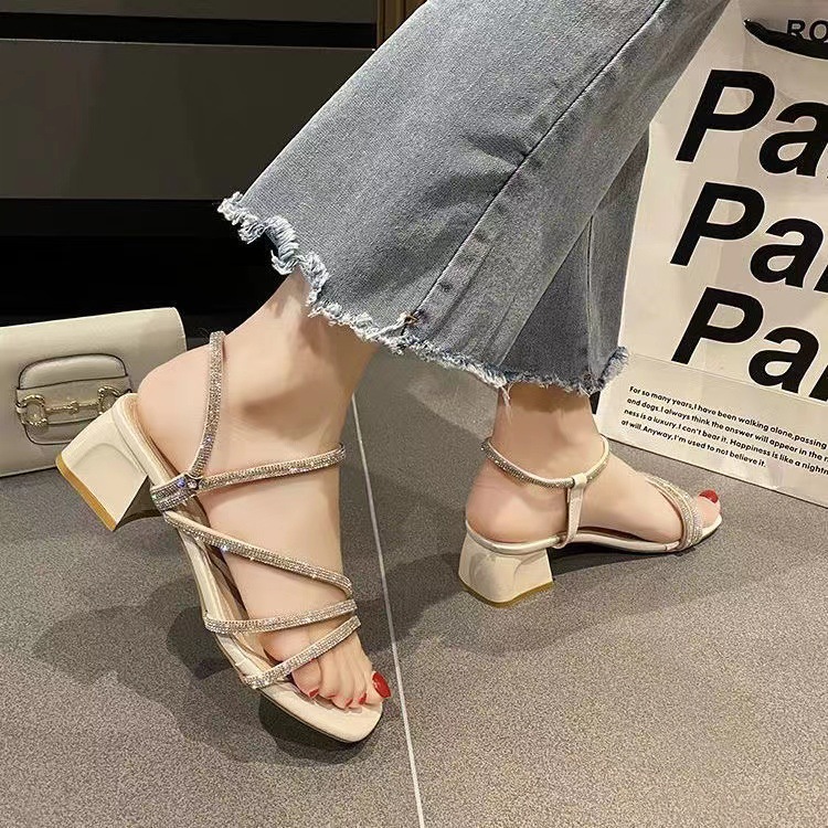 Décolleté stiletto donna sandali con strass feng shui estate_voghion.com