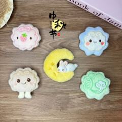 中秋节日元素月饼挂件卡通毛绒玩偶包包配饰月亮月兔钥匙扣挂饰