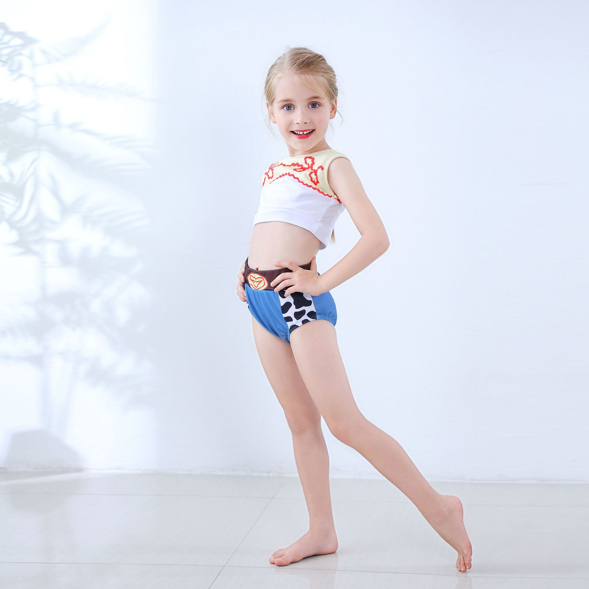 Girl'S Cartoon Color Block Crop Top Kids Swimwear display picture 14