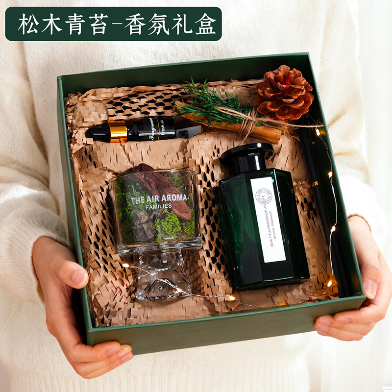 松の木の苔の拡香カップ森系の無火香薫拡香置物家庭用の持続的な清香薫のお土産
