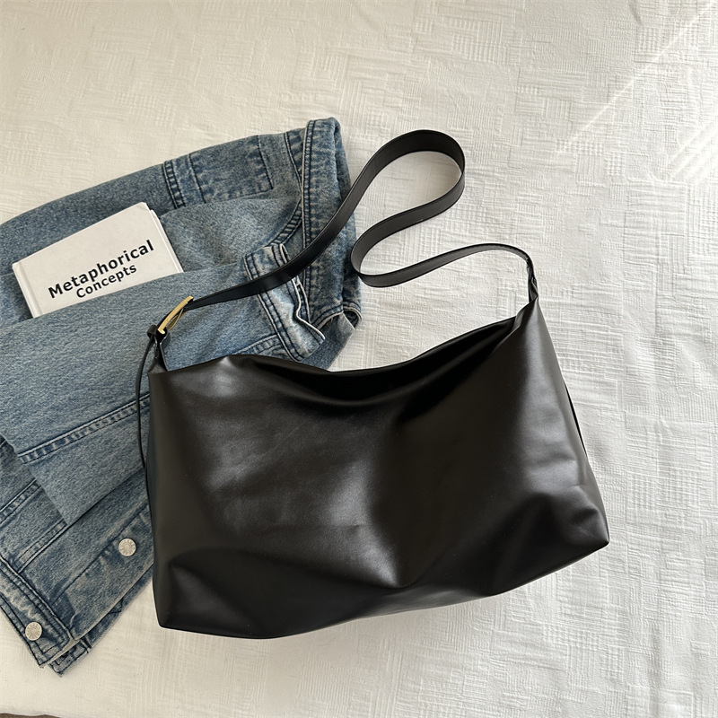 Bolsas diarias coreanas, bolsas de hombro de viento suaves, bolsas de hombro simples, bolsas de hombro grandes, bolsas de 2024 nuevas bolsas de mujer, bolsas de mochila de gran capacidad.