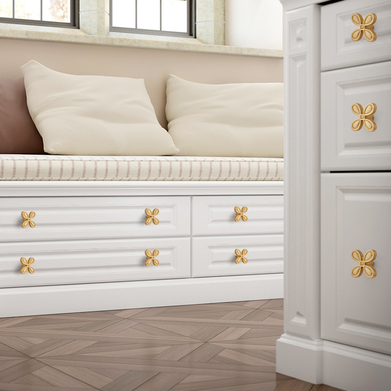 Brass Nordic light luxury drawer pull single hole gold furniture shoe wardrobe cabinet simple modern cabinet door handles