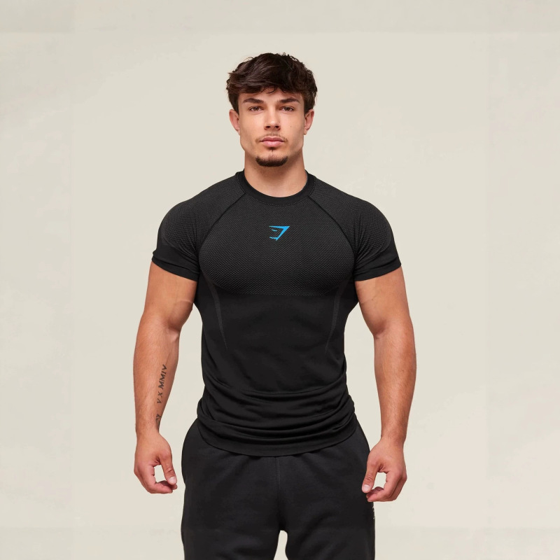GYMSHARK new running sports fitness tops, breathable T-shirts, tight-fitting garments, full series of casual running shark apparel GYMSHARK new running sports fitness tops, breathable T-shirts, tight-fitting garments, full series of casual running shark apparel