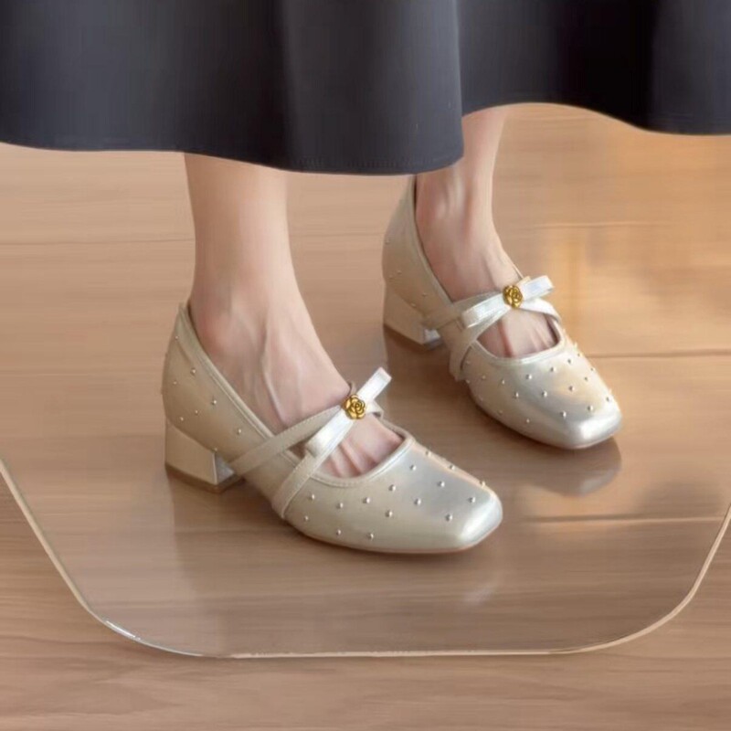 Hidden Heel Retro Studded Chunky High-Heeled Mary Jane Shoes 2026 New French Square-Toe Shallow-Mouth Ballet Flats Hidden Heel Retro Studded Chunky High-Heeled Mary Jane Shoes 2026 New French Square-Toe Shallow-Mouth Ballet Flats