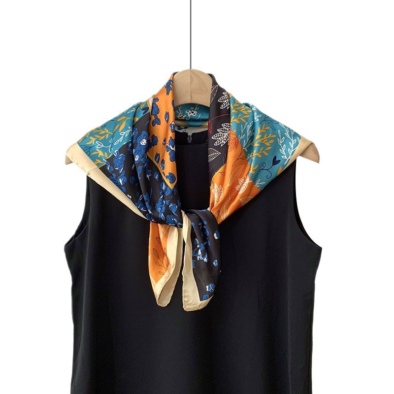 Bufanda de seda Bufanda cuadrada Sentido de alta calidad Nueva primavera y verano Ginkgo biloba Impresión Bufanda de seda femenina Sentido Bufanda decorativa Bufanda Chal exterior