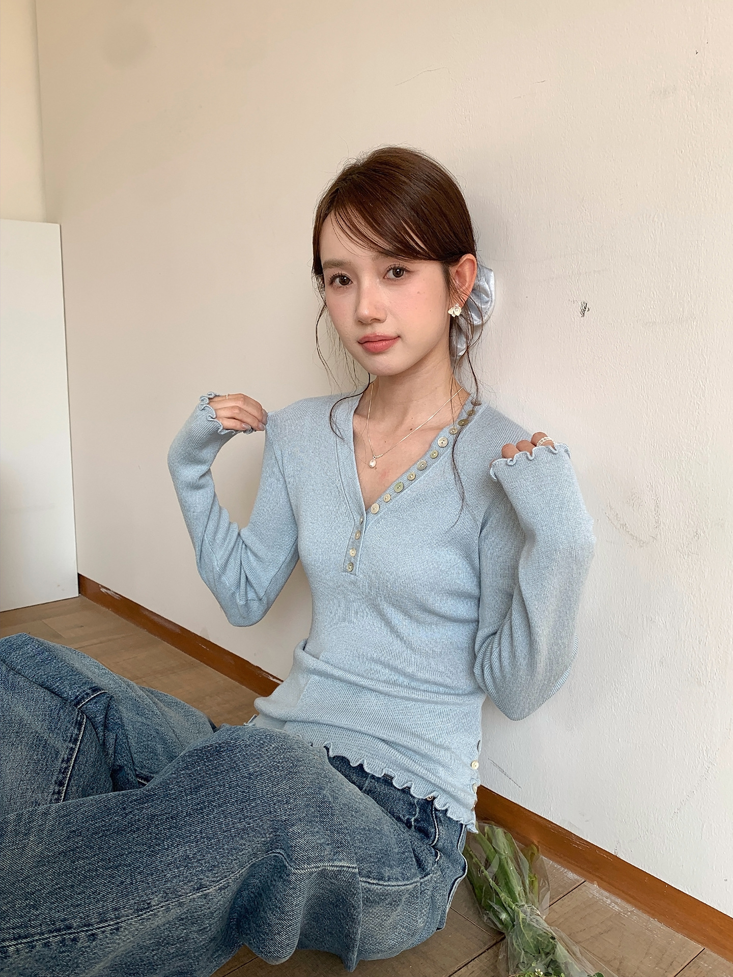 26ye009 light blue long-sleeved outerwear