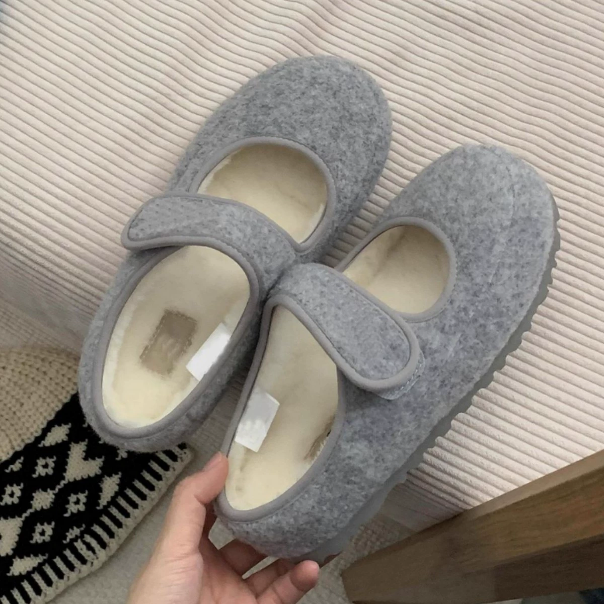 [Spot] Walnut color!Retro warm wool cotton single shoes for women wearing winter plus velvet beans and Mary Zhen shoes