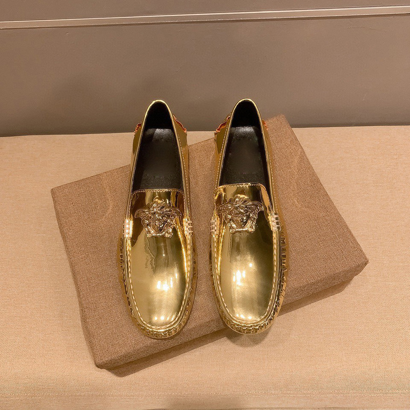 Zapatos Doudou para hombre 2024 verano nuevo estilo zapatos de hombre de suela blanda punta redonda conducción antideslizante zapatos de cuero casuales zapatos perezosos de un pie