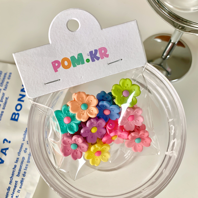 Candy, Flower, Daisy Pattern Kid'S Gender Cute Sweet Korean Style Kid'S Candy Flower Daisy Acrylic Flowers Hair Clip