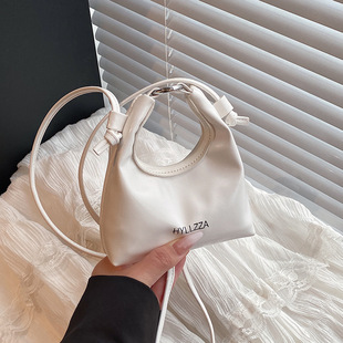 Fashionable small bag, shoulder bag, one-shoulder bag, western style, Korean style