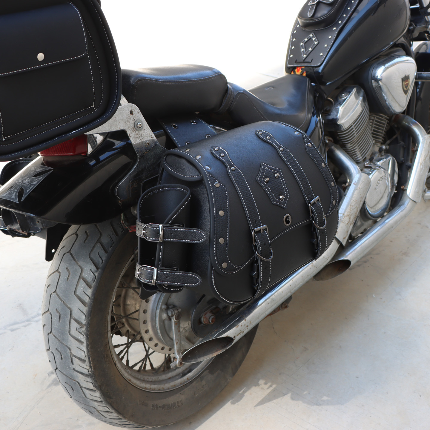 Suitable for Benda Jinjila 350 Black Ride 500 Spring Breeze 450 Bracket Side Bag Motorcycle Retro Leather Waterproof Side Bag