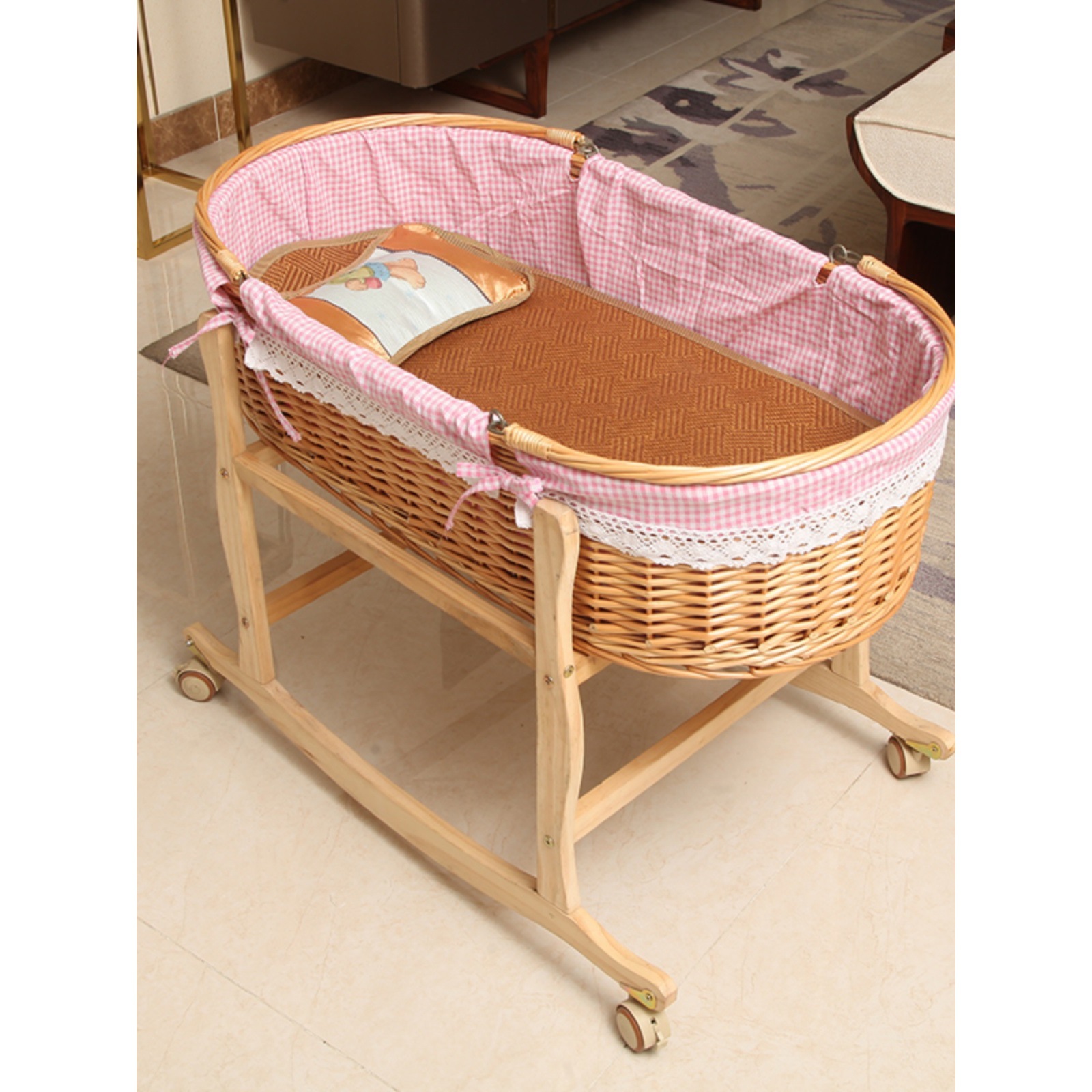 Baby Cradle Bed Rattan Cradle Sleeping Basket Portable Car Satchel Basket Newborn Baby Rattan Bed Small Rocking Bed to Coax the Baby