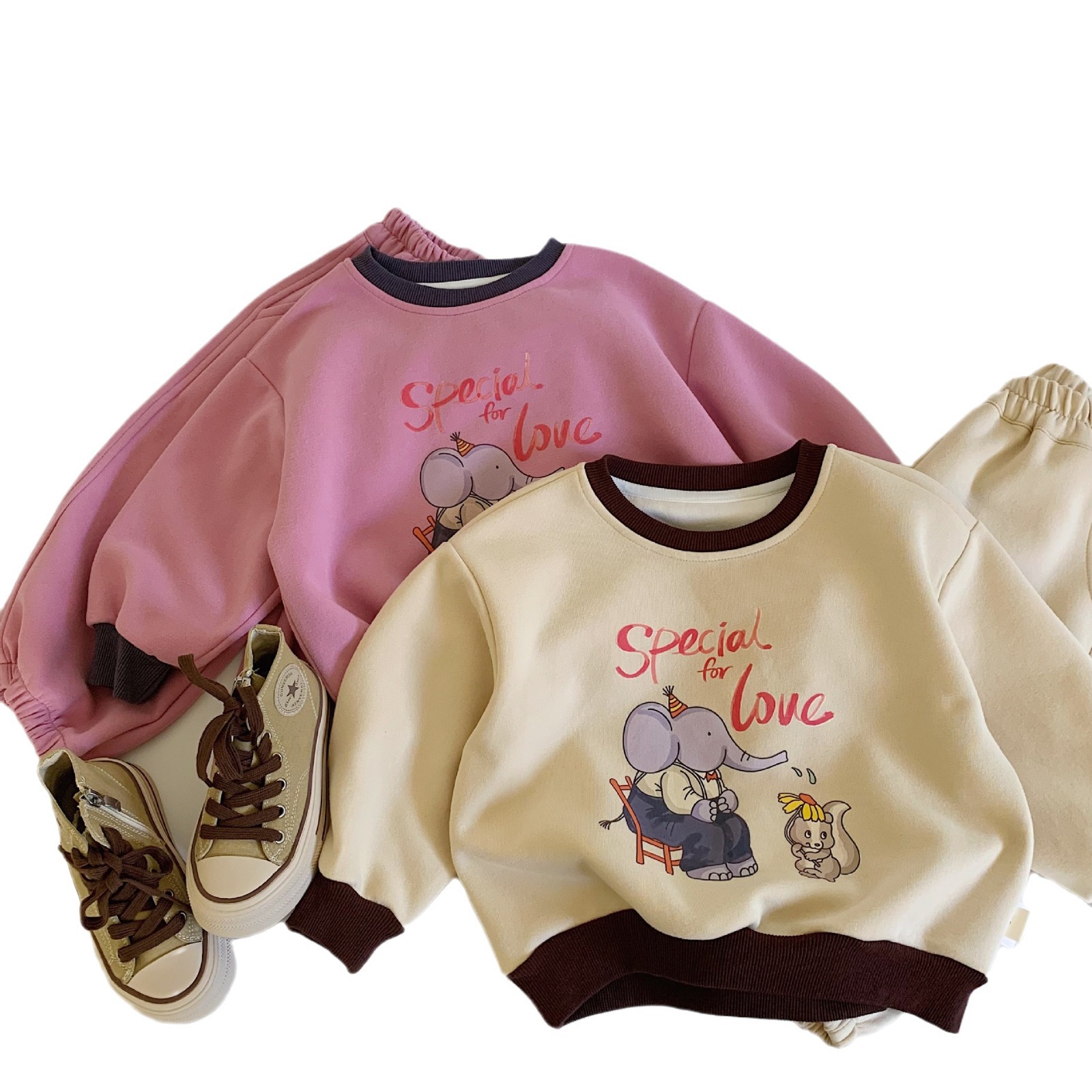 Mei Bao set de niños 2025 otoño nuevos productos de dibujos animados elefante ardilla impresión camiseta + pantalones de dos piezas de cuello redondo