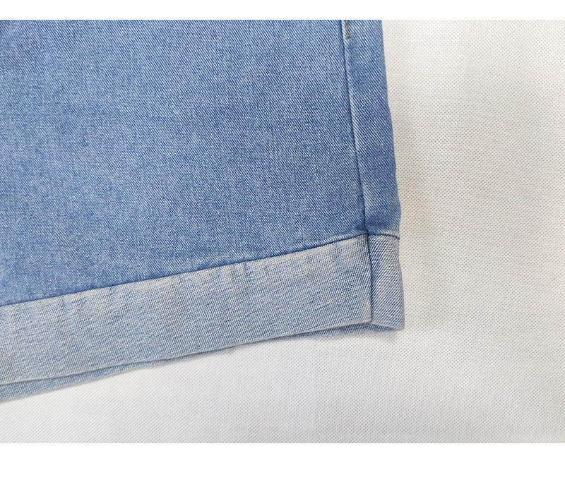Dam jeansshorts med hög midja och rak passform för sommaren_voghion.com