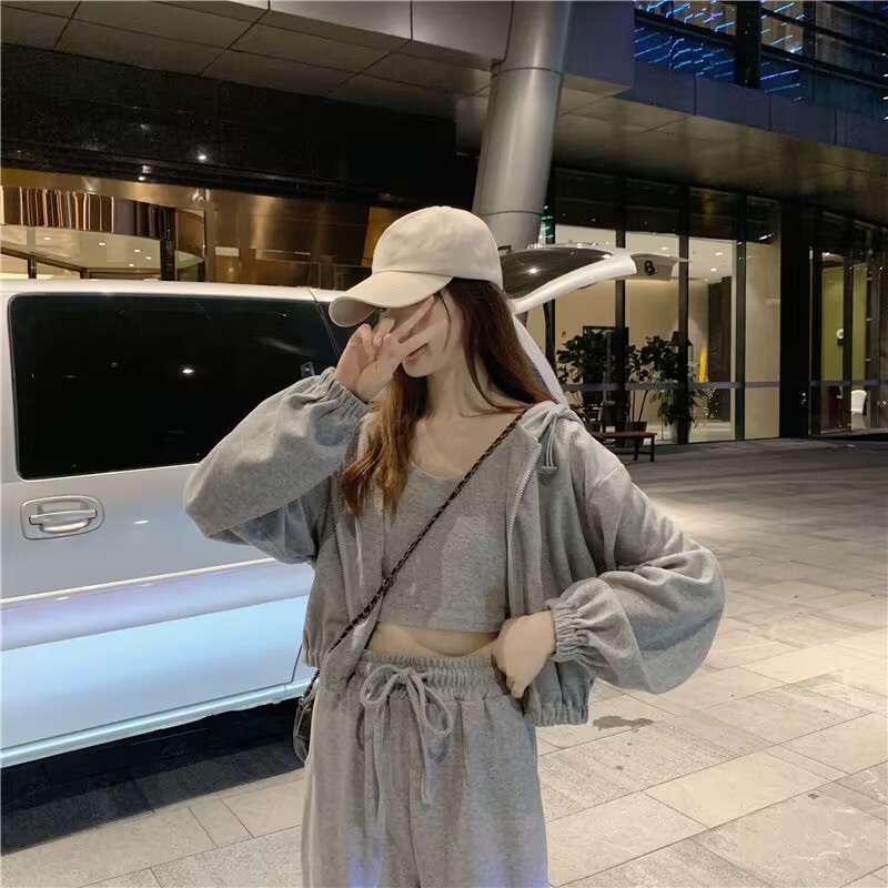 高级感显瘦休闲运动装套装女秋季2025新款大码胖mm卫衣长裤三件套|undefined