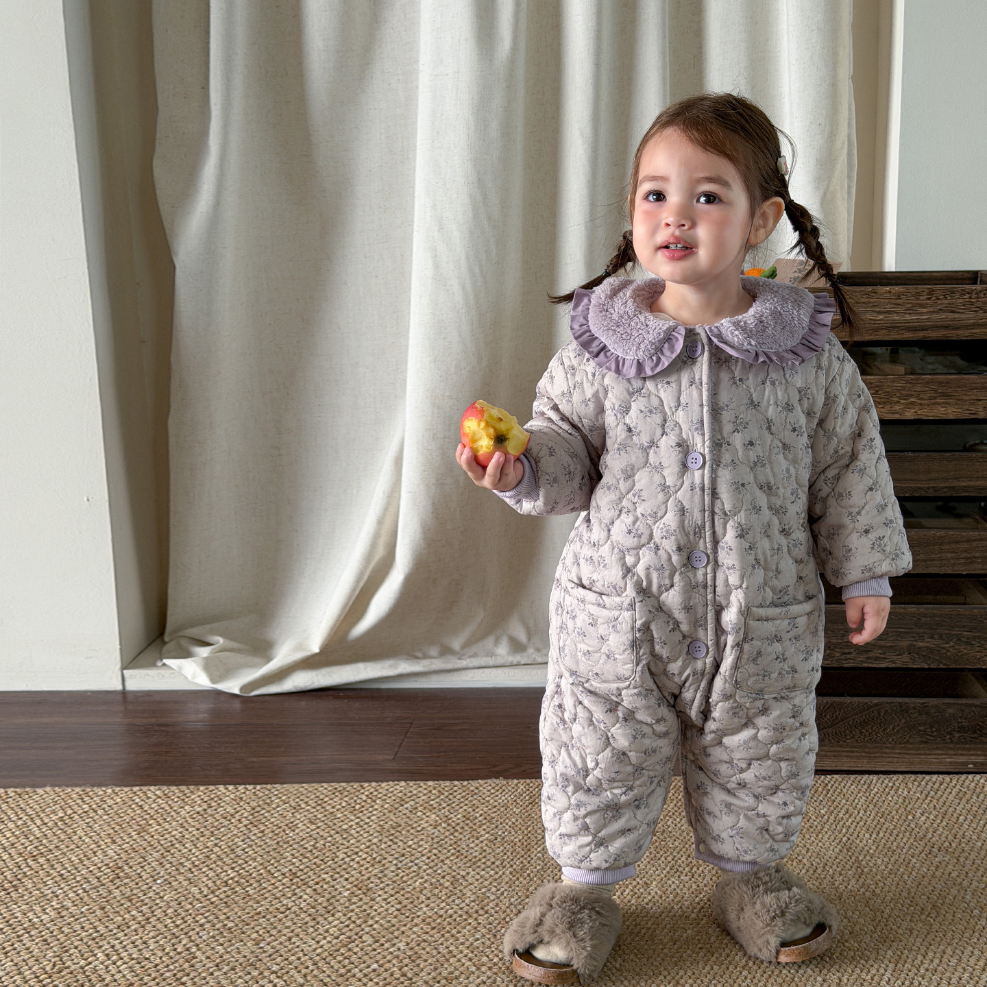 Sugar Pear ropa infantil ropa de invierno ropa de bebé 2025 algodón intercalado baby overcoat ropa de escalada ropa de salida ropa de pijama para niños