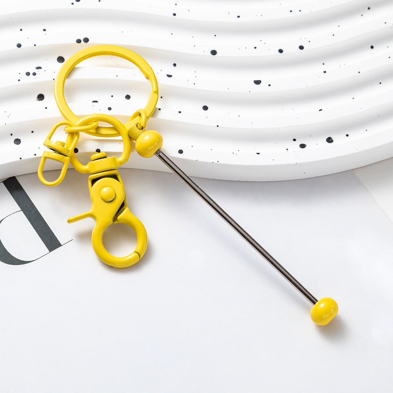 Llavero con cuentas de metal de personalidad creativa, llavero degradado multicolor al por mayor, colgante de joyería de red simple