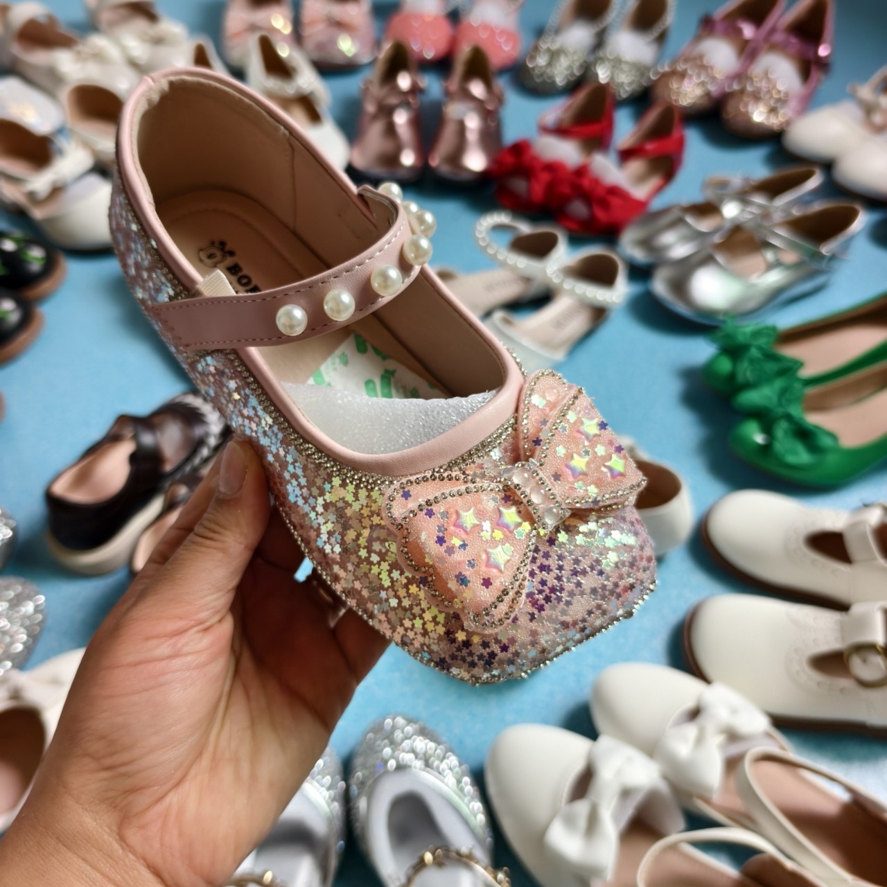 Zapatos de Princesa con Diamantes de Imitación de Microfibra y Suela de Caucho con Cierre Adhesivo para Niñas