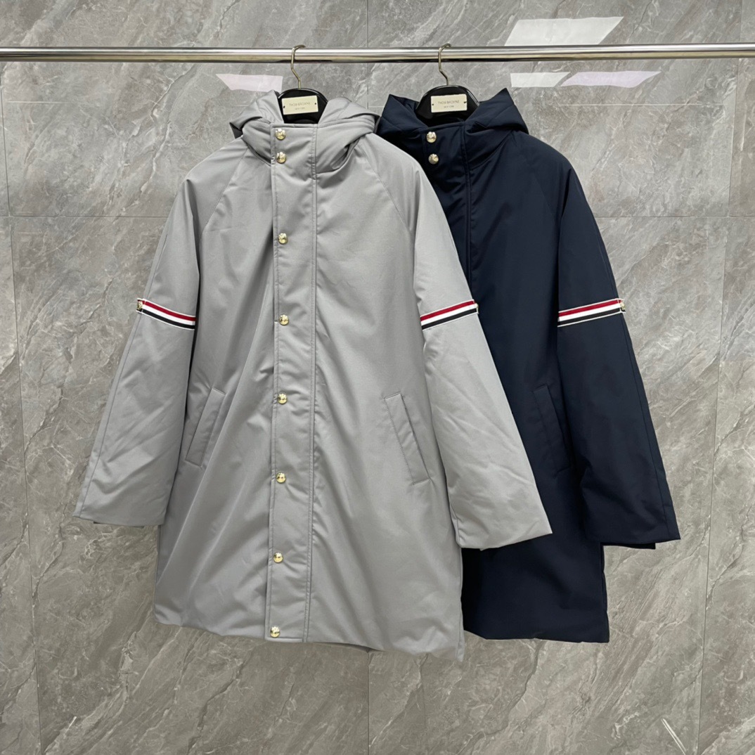 Winter down jacket for leisure