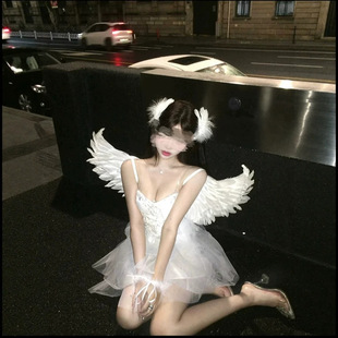 ����С�㣺�f�}��cos��ʹŮ���b�Ըм����L����Ĩ�ذ׼�����ȹ