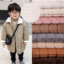 厂家兔毛方格抽条绒布 剪花玉米格毛绒外套女装婴童家居家纺面料