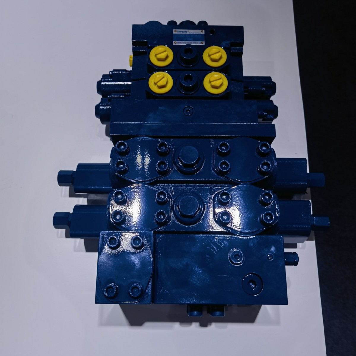 山东泰丰智能TRM15-BX-02-JS-01多路阀工程机械用