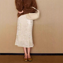 进口冰花弹力丝绒白色亮丝鱼尾半身裙 中长款氛围感过膝秋A字半裙