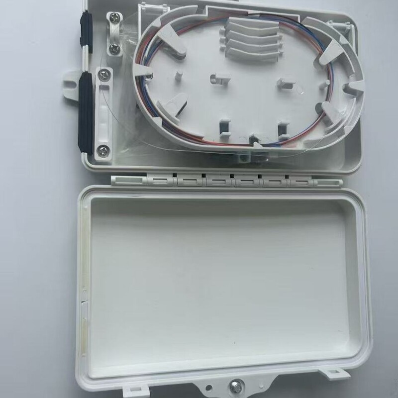 4-Core Abs Waterproof Fiber Optic Box Odf Terminal Box Middle East Export Model Can Print Logo Sc Adapter Pigtail Cable