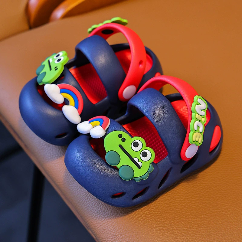 Детские тапочки для мальчиков Домашняя ванная летняя нескользящая мягкая подошва