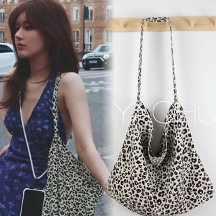 �n�����y�黨��о�q������Ů�w¶˼ͬ��Ů��ӡ���μ���W��������