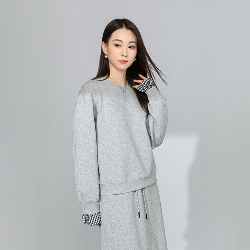 Bộ hai mảnh áo sweatshirt phối màu thiết kế cách điệu cho nữ — Váy nửa màu xanh đậm 65361