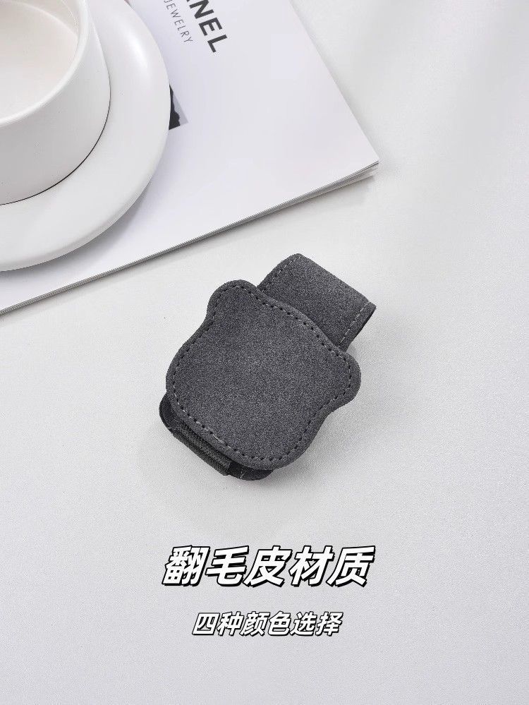 Simple and Portable Magnetic Car Glasses Holder Car Interior Leather Storage Clip Car Sunglasses Clip Bill Card Holder Trendy