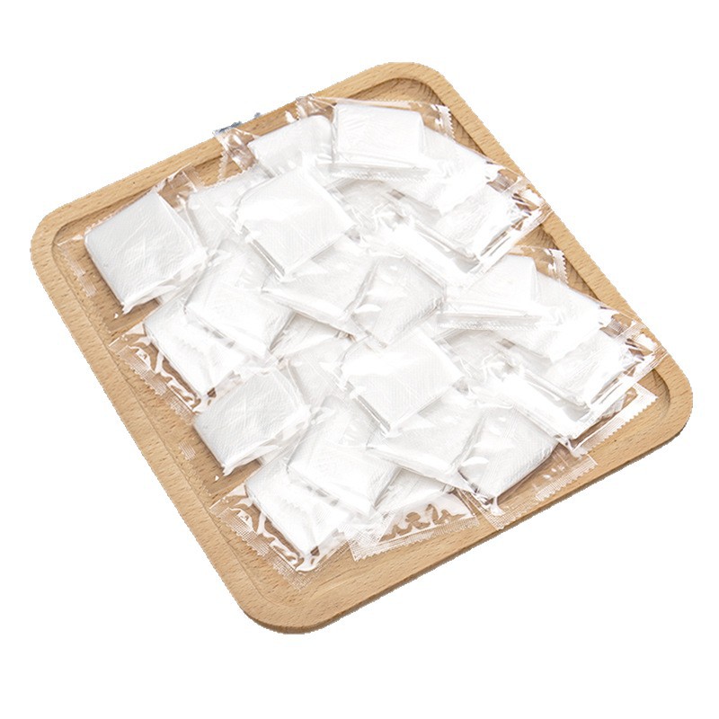 Guantes desechables de película de PE, resistentes al aceite, gruesos y duraderos, guantes de plástico transparentes para uso en restaurantes, de calidad alimentaria y empaquetados individualmente.