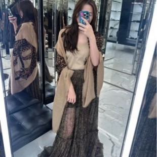 ����ִ����X���y���ޱ�ɣ�Q�z��ë�����p��ӡ���ļ�����Ů����