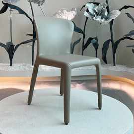 意式极简餐椅家用简约现代定型棉设计师餐厅餐厅轻奢皮革书桌椅子