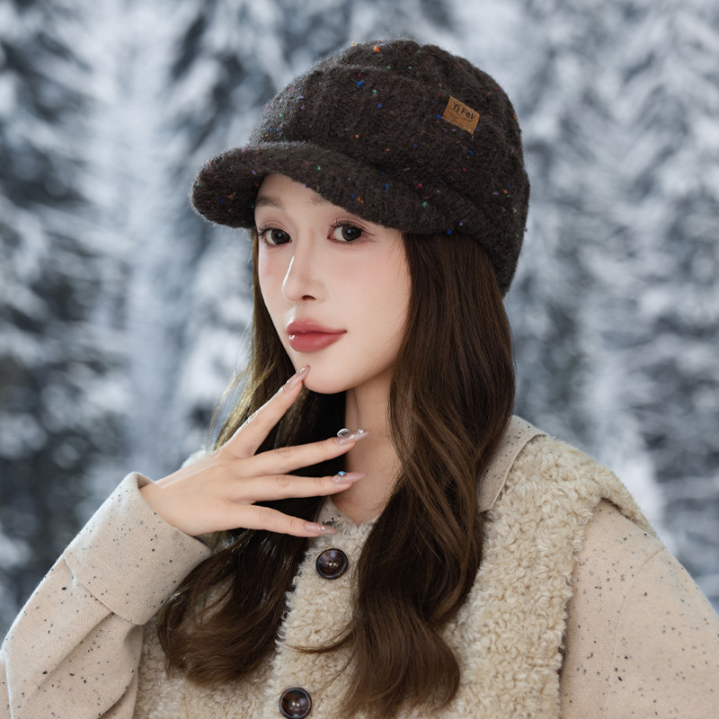 Japanese Style Versatile Colorful Sequin Duckbill Cap Autumn Winter Outdoor Casual Thickened Warm Ear Protection Face_voghion.com