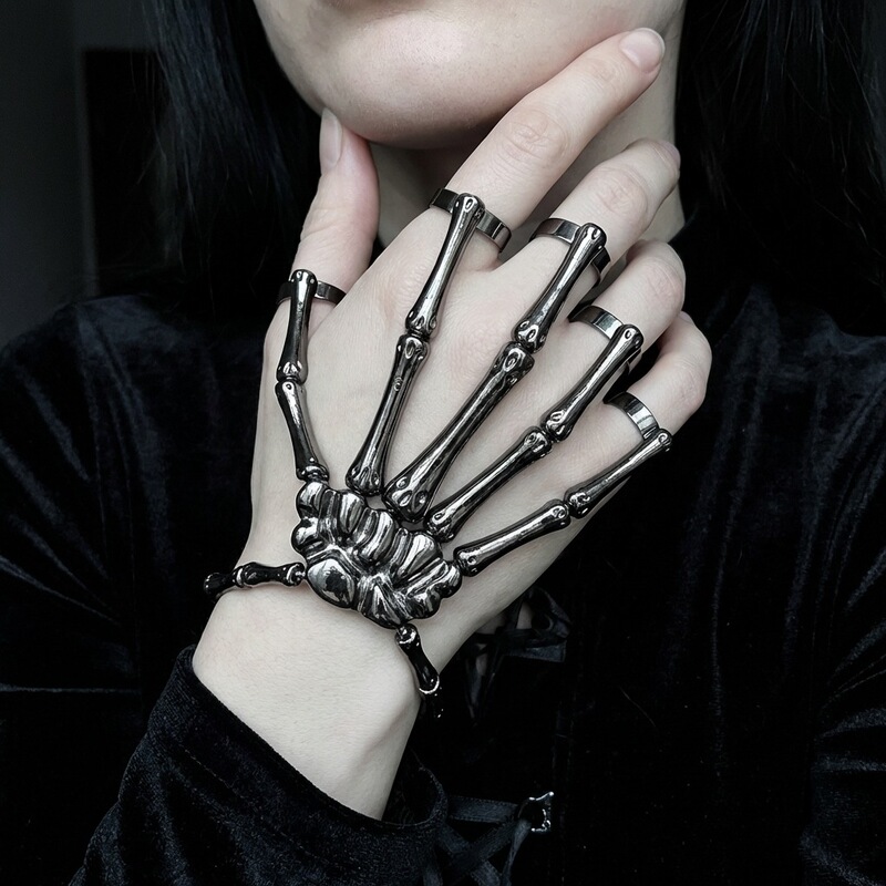New European and American Style Skeleton Claw Bracelet with Five Fingers for Halloween Costume Party