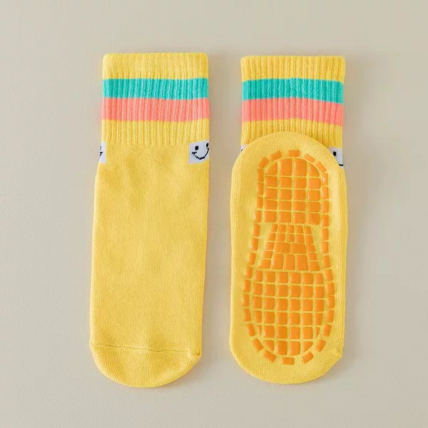 Yellow (color -fighting stripes)