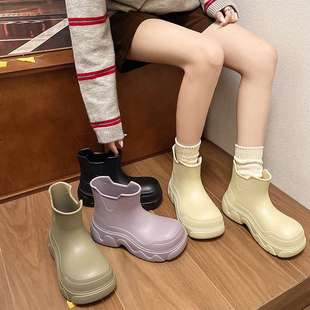 Women's Short Boots Women's 2025 New Outfit Thick-soled Increased Non-slip Chelsea Smoke Boots Women's Big Head Rain Boots
