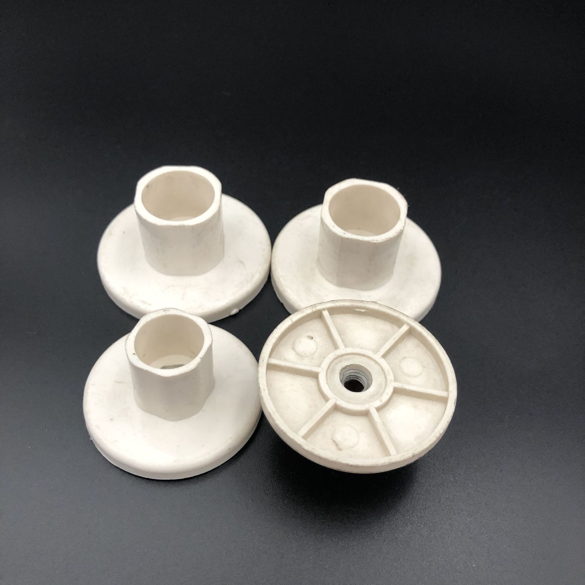 pvc排水管管卡底座吊卡吸顶7吊座塑料吸盘50 75 110 160吊卡底座